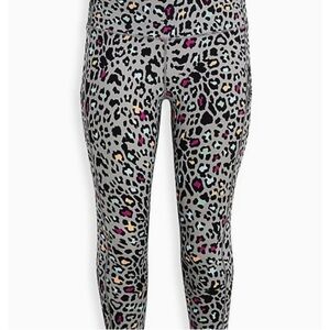 Torrid Active Multicolor Leopard Print Leggings